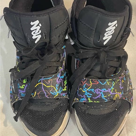 The Jordan Zion 2 (GS) Noah boys youth black white multi sneakers shoes - Picture 3 of 12